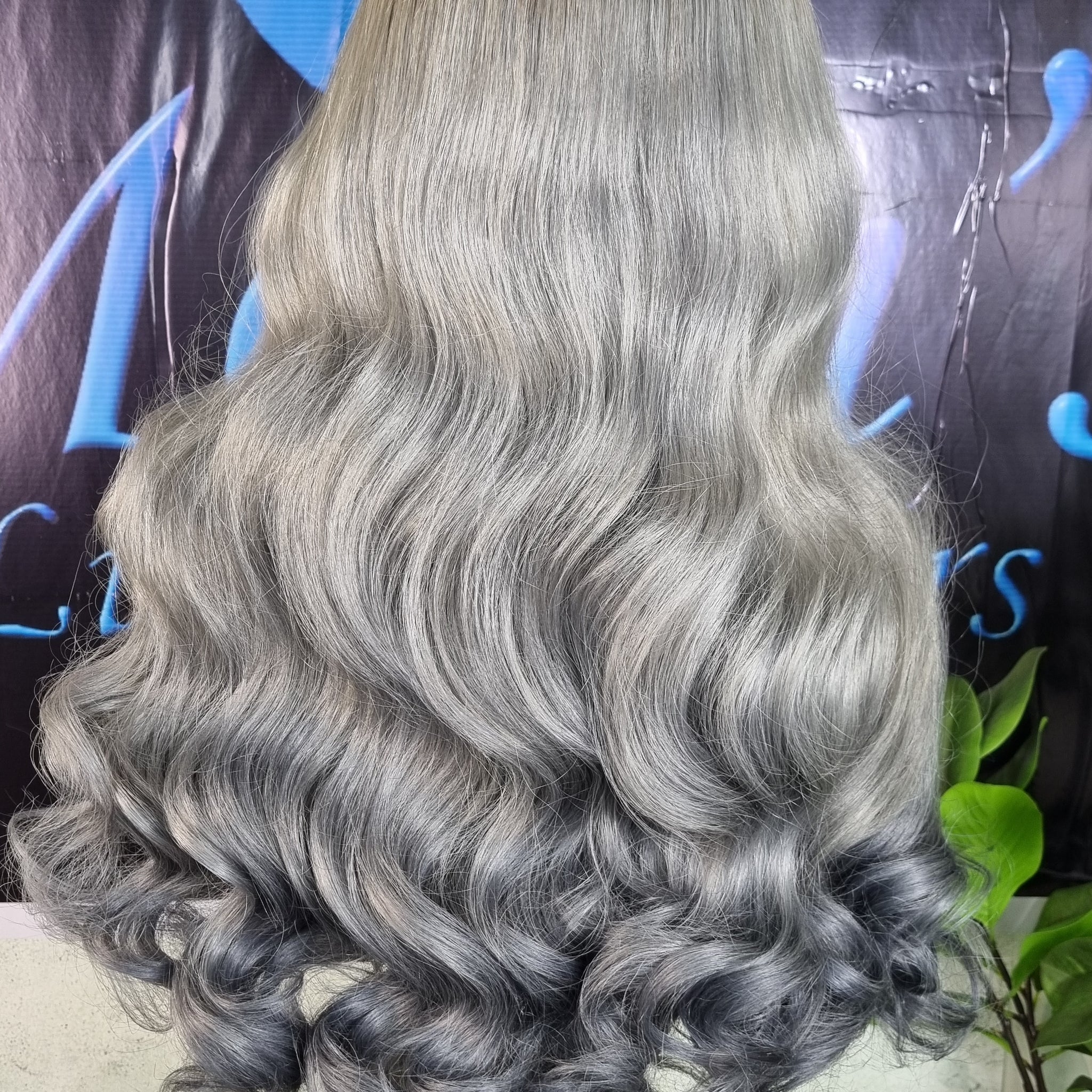 Luna Frost