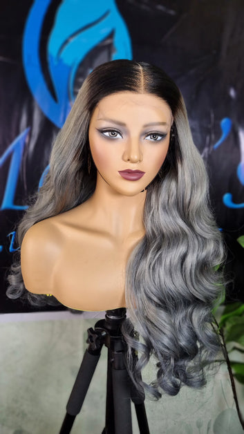 Luna Frost